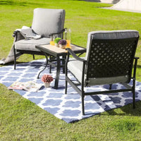 Ensemble de salle à manger 3 pièces pour bistro en acier avec chaises à accoudoirs - Gris - Lokatse : Ensemble de conversation extérieur, coussins amovibles