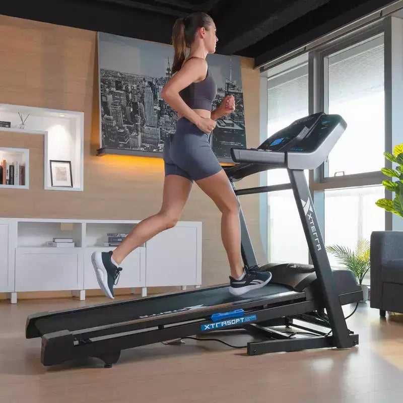 Tapis de course électrique pliable intelligent XTERRA Fitness TR65