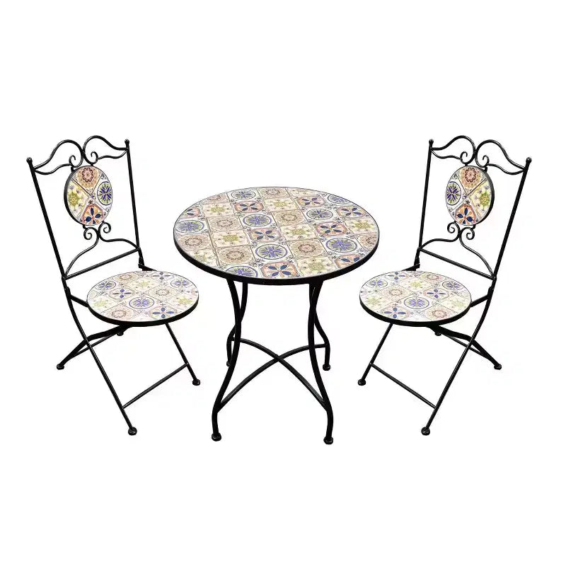 Ensemble de table et de chaises de patio 3 pièces au design de tuiles méditerranéennes pour l'intérieur/l'extérieur - Alpine Corporation : Ensemble de bistro en fer résistant aux intempéries