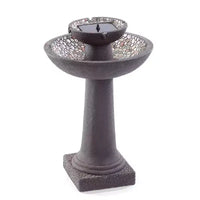 Fontaine sculpturale à 2 niveaux Smart Solar 31,75 po en béton fibré Riverstone intelliSOLAR avec télécommande - Brun Forêt