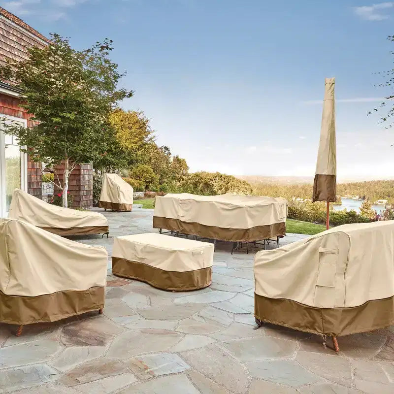Classic Accessories Veranda Housse de parasol de patio déporté et cadre résistante à l'eau, 1 housse de meuble, beige