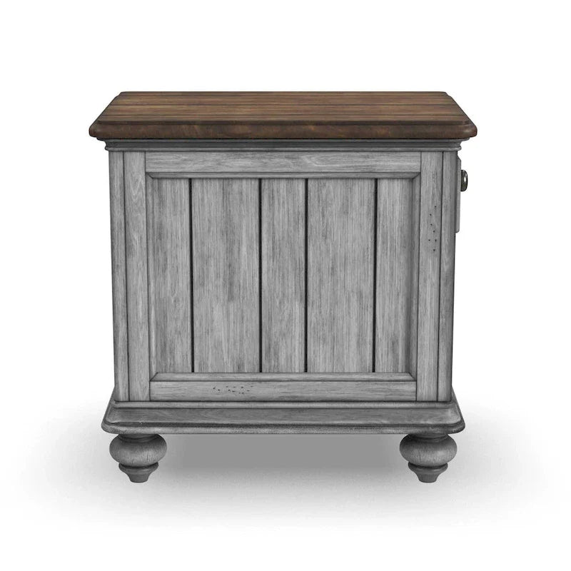 Table d'appoint Plymouth marron en bois par Flexsteel - 16 x 23 x 23