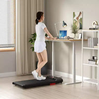 Tapis de marche Costway 2,5 CV sous le bureau avec télécommande et application pour la maison