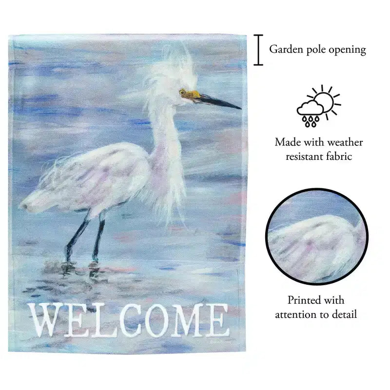 Drapeau de jardin extérieur suspendu en polyester bleu Magnolia Welcome White Egret 13 x 19 po