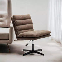 Fauteuil d'appoint pivotant Zeus & Ruta de 57,9 cm de large avec pieds croisés et accoudoirs réglables