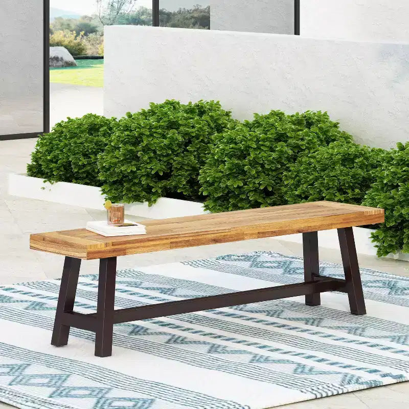 Christopher Knight Home Bowman Banc d'extérieur en bois d'acacia 63 L avec pieds en fer