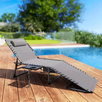 Outsunny Chaise longue pliante de bronzage extérieure avec dossier réglable 5 niveaux, table latérale, oreiller, poche pour cour, plage, piscine