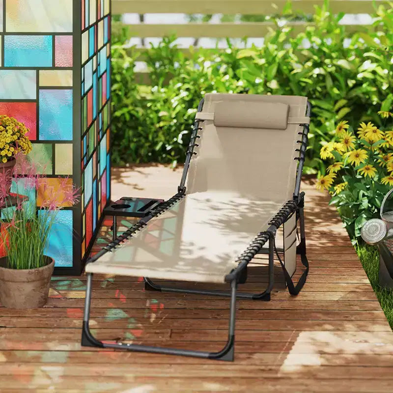 Outsunny Chaise longue pliante de bronzage extérieure avec dossier réglable 5 niveaux, table latérale, oreiller, poche pour cour, plage, piscine