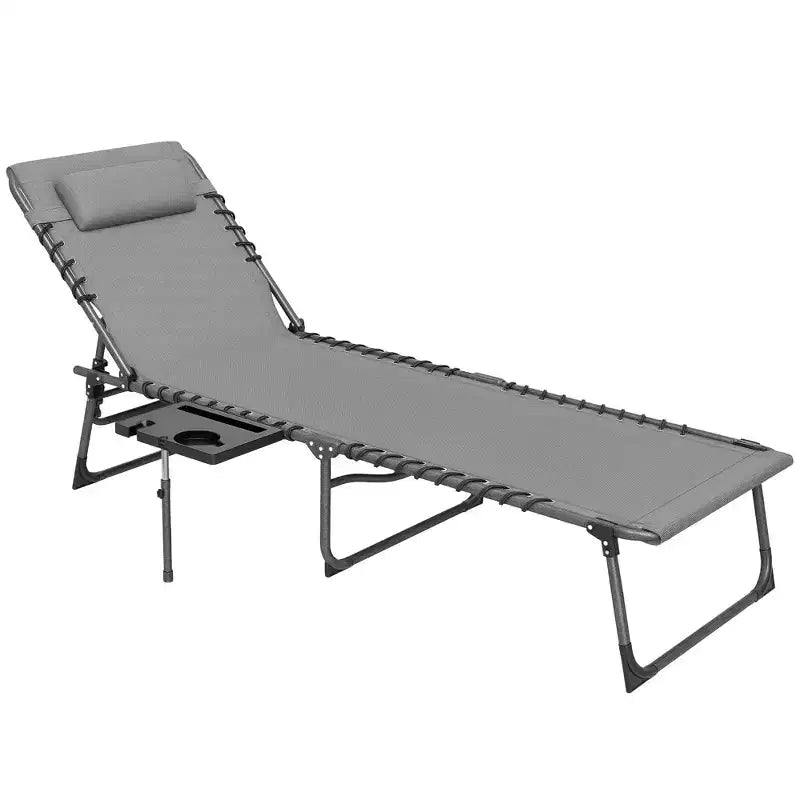Outsunny Chaise longue pliante de bronzage extérieure avec dossier réglable 5 niveaux, table latérale, oreiller, poche pour cour, plage, piscine