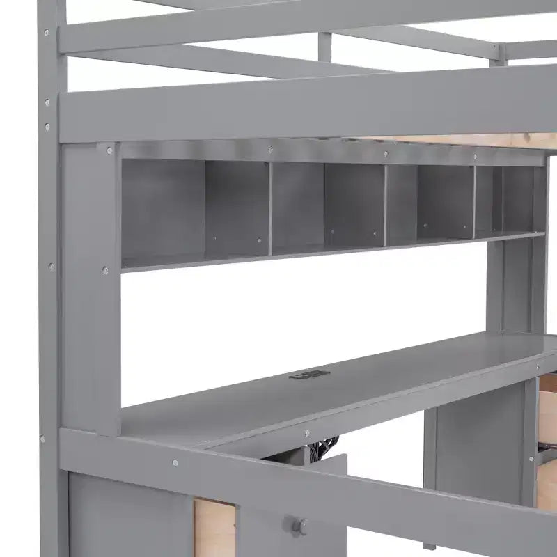 Lit mezzanine Whisen 78,4 L x 57,6 l po taille Full avec bureau, armoires, tiroirs et plateau de chevet, station de recharge intégrée, rangement multiple
