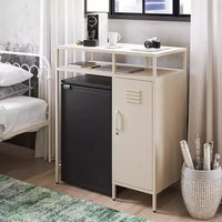 Mini-réfrigérateur de rangement de style casier métallique Novogratz Cache