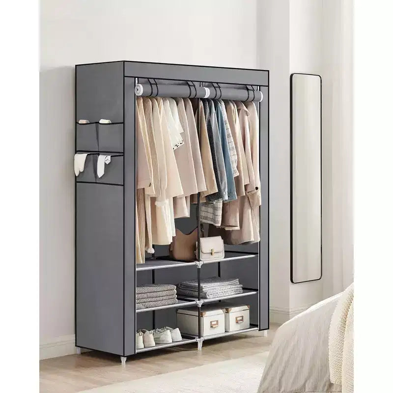 Armoire-penderie portable avec étagère à chaussures et housse, organiseur de rangement de placard, étagères et 4 poches latérales, 50 x 17.7 x 69.3 pouces