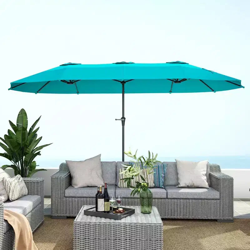 Outsunny Parasol de terrasse extra-large 13 pi, double parasol UPF30+ pour terrasse extérieure avec manivelle facile, évents, Bleu marine