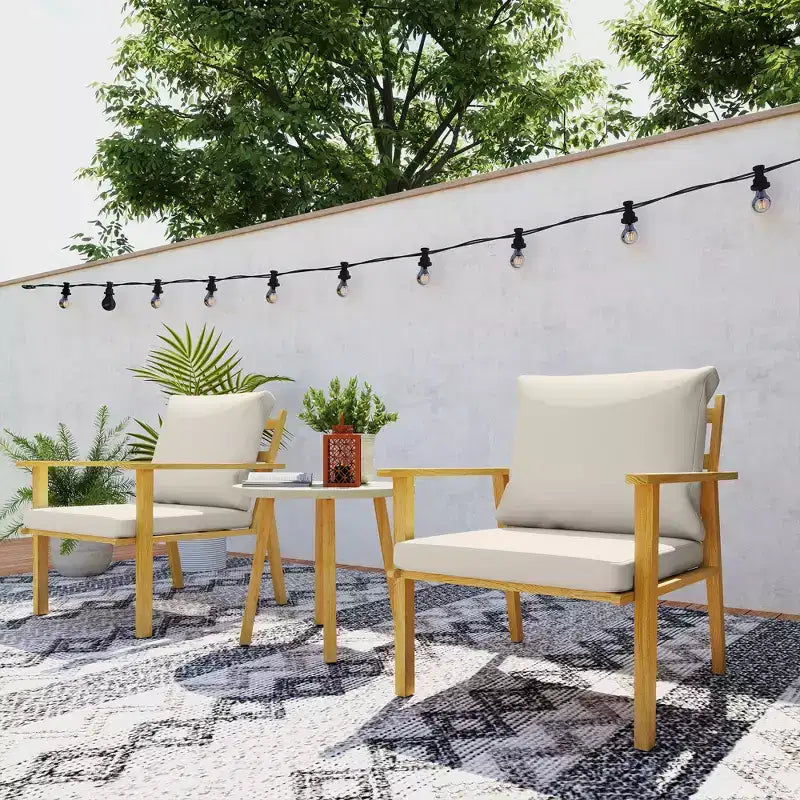 Ensemble de patio 3 pièces Outsunny, ensemble bistro en métal effet bois, table ronde et chaises larges et profondes avec coussins, petit mobilier de patio, blanc crème