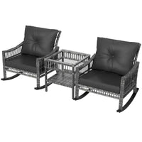Ensemble de chaises à bascule d'extérieur en osier Outsunny, ensemble de mobilier de patio 3 pièces avec coussins rembourrés et table de rangement, ensemble de bistrot en rotin 2 places