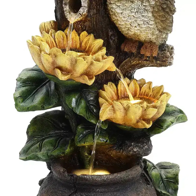 LuxenHome Fontaine d'eau extérieure 28 pouces, fontaine cascade chouette et tournesol pour l'extérieur et l'intérieur avec lumières LED marron