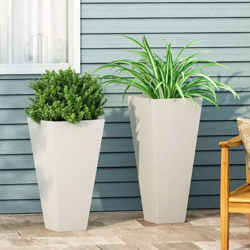 Christopher Knight Home Ella Jardinières extérieures modernes moyenne et petite en pierre reconstituée (lot de 2)
