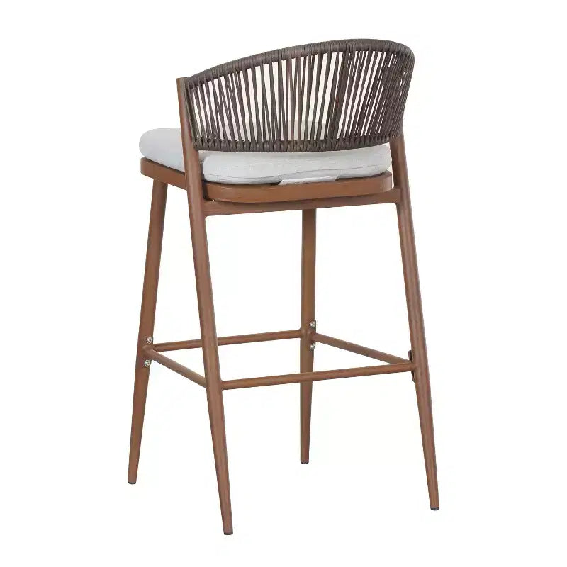 Christopher Knight Home Youssef Tabourets de bar extérieurs en aluminium et rotin 30 avec dossier festonné (lot de 2)