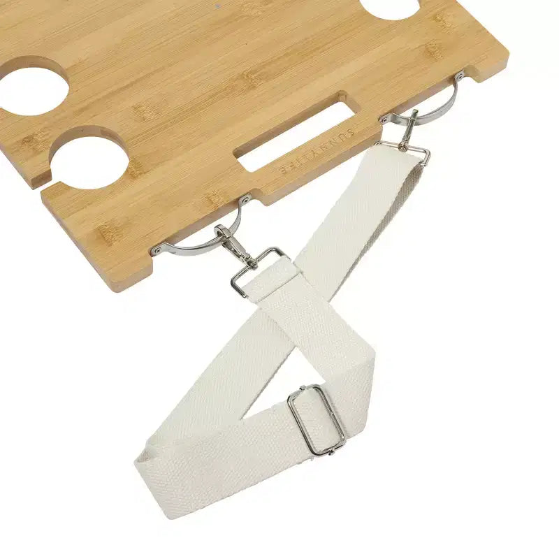 Sunnylife : Table de pique-nique portable - Le Weekend Natural - Support à snacks en bambou