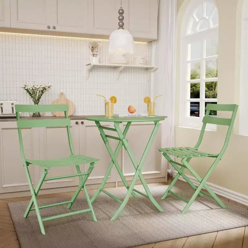 Ensemble bistro pliant 3 pièces vert, table et chaises à armature métallique pour petits espaces, utilisation intérieure/extérieure