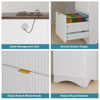 Bureau d'angle Bestier de 140 cm avec tiroirs, bureau d'ordinateur de bureau avec coins arrondis, support d'écran et panneaux cannelés, blanc et noyer