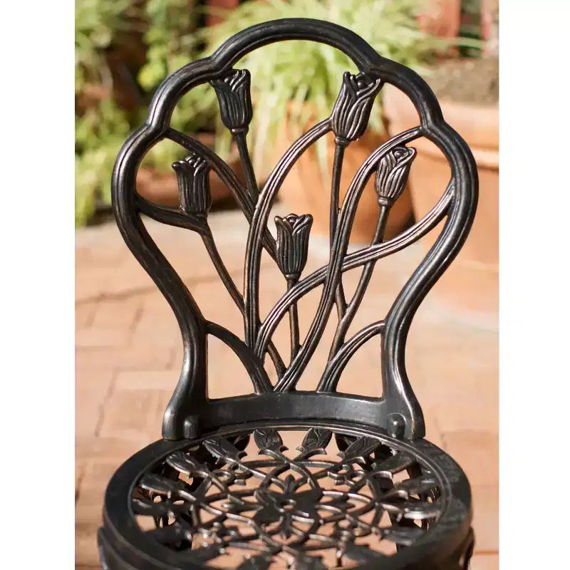 Christopher Knight Home Nassau Ensemble bistro d'extérieur style vintage en aluminium moulé avec tulipes