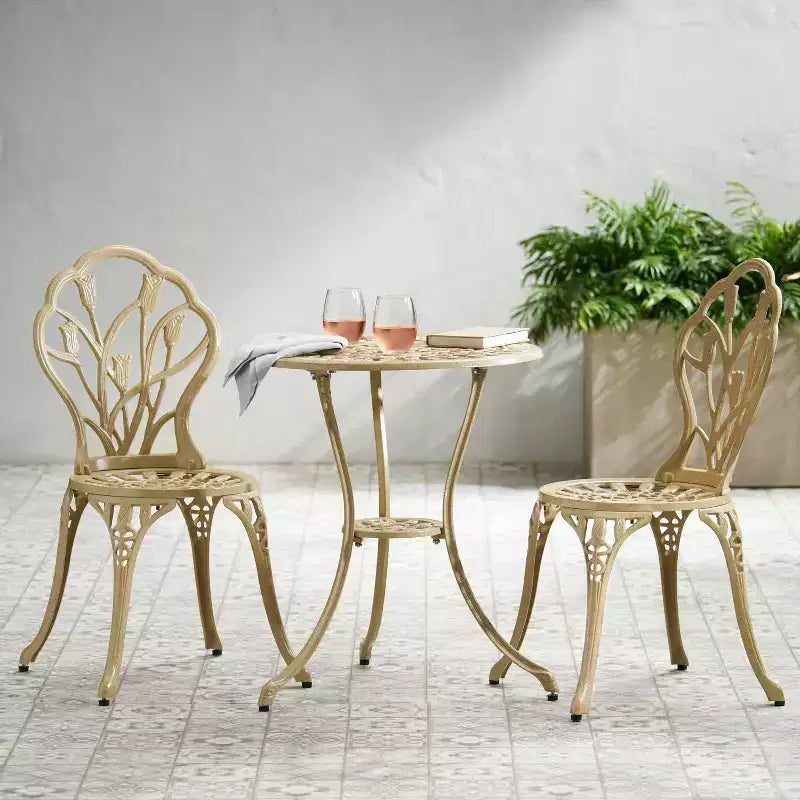 Christopher Knight Home Nassau Ensemble bistro d'extérieur style vintage en aluminium moulé avec tulipes