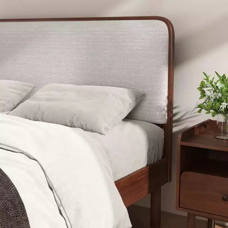 Roundhill Furniture Wyller Ensemble de chambre 3 pièces, lit plateforme avec deux tables de chevet, noyer naturel, Queen