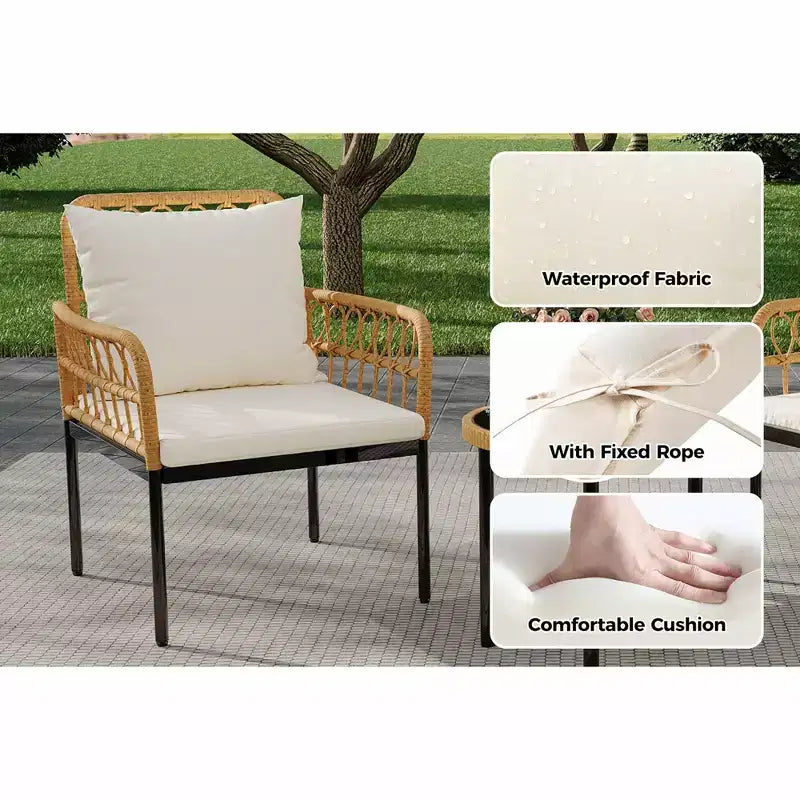 Ensemble de mobilier de patio d'extérieur 3 pièces avec 2 chaises rembourrées en rotin et table basse ronde en verre, ensemble résistant aux intempéries pour arrière-cour et bord de piscine, Beige