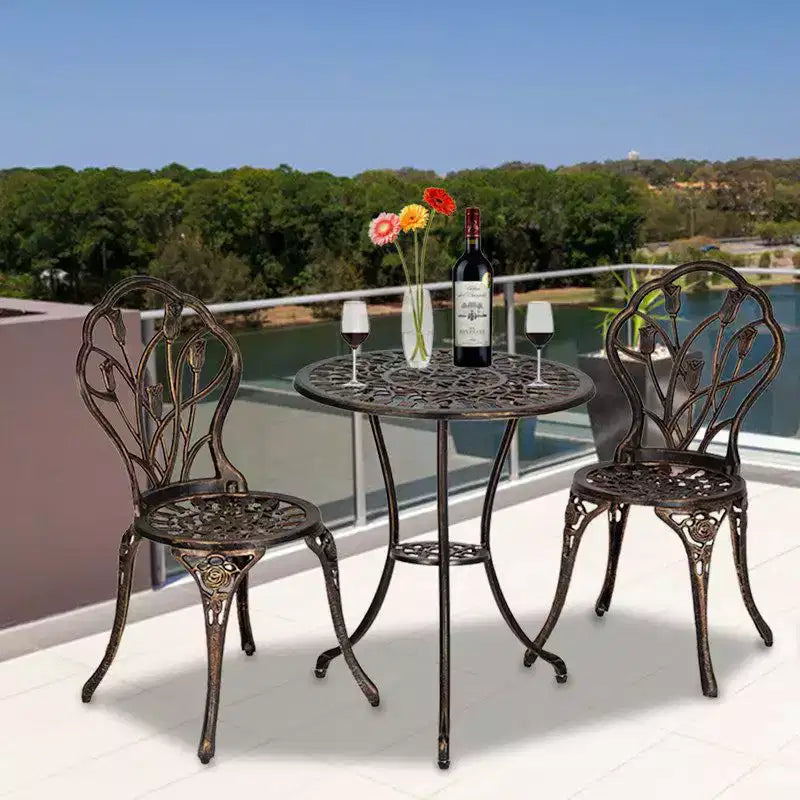 Ensemble de bistro trois pièces en aluminium moulé Tulipe pour l'extérieur