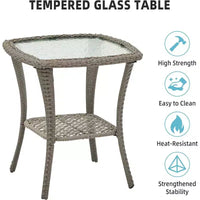 Ensemble de terrasse d'extérieur 3 pièces, ensemble bistro à bascule en résine tressée avec 2 chaises pivotantes et table à plateau en verre trempé, pour terrasse, porche, arrière-cour