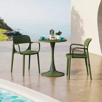 WestinTrends Playa Ensemble de table de bistrot ronde 3 pièces en métal et chaises de salle à manger empilables en résine pour patio