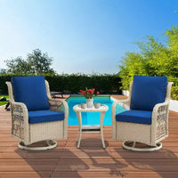 Ensemble table à manger de patio 3 pièces - Ensemble bistro à bascule en résine tressée avec 2 chaises pivotantes et table à plateau en verre trempé, mobilier d'extérieur en rotin