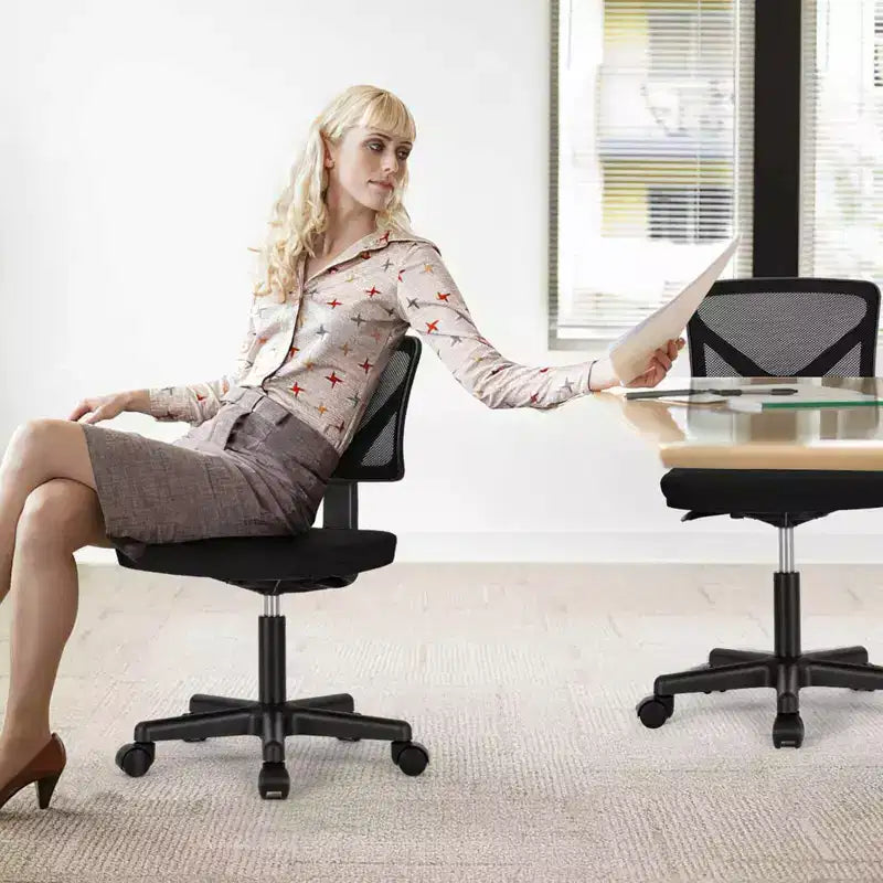 Chaise croisée pivotante en maille TUYOHW à roulettes, chaise de bureau à hauteur et soutien lombaire réglables, chaise gaming à dossier bas pour le bureau