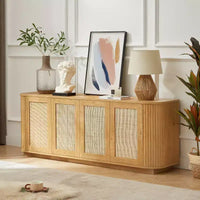 Meuble TV Japandi 64 po en rotin, console média avec coins arrondis cannelés et 4 portes en cannage - Panipeachy