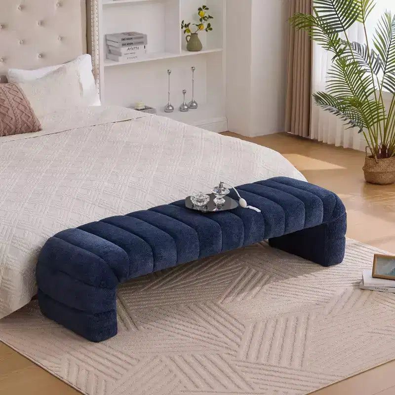 Okak Banc de lit sans accoudoirs moderne 69,7" capitonné à canaux, pouf repose-pieds en chenille, banc d'entrée pour salon, chambre