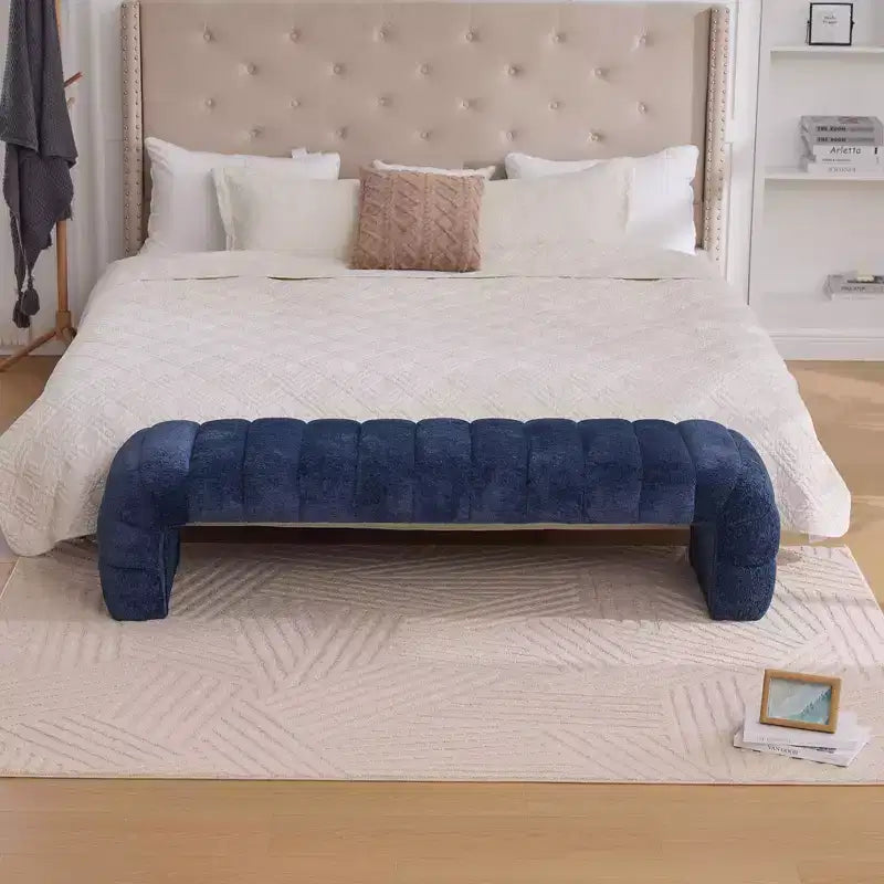 Okak Banc de lit sans accoudoirs moderne 69,7" capitonné à canaux, pouf repose-pieds en chenille, banc d'entrée pour salon, chambre