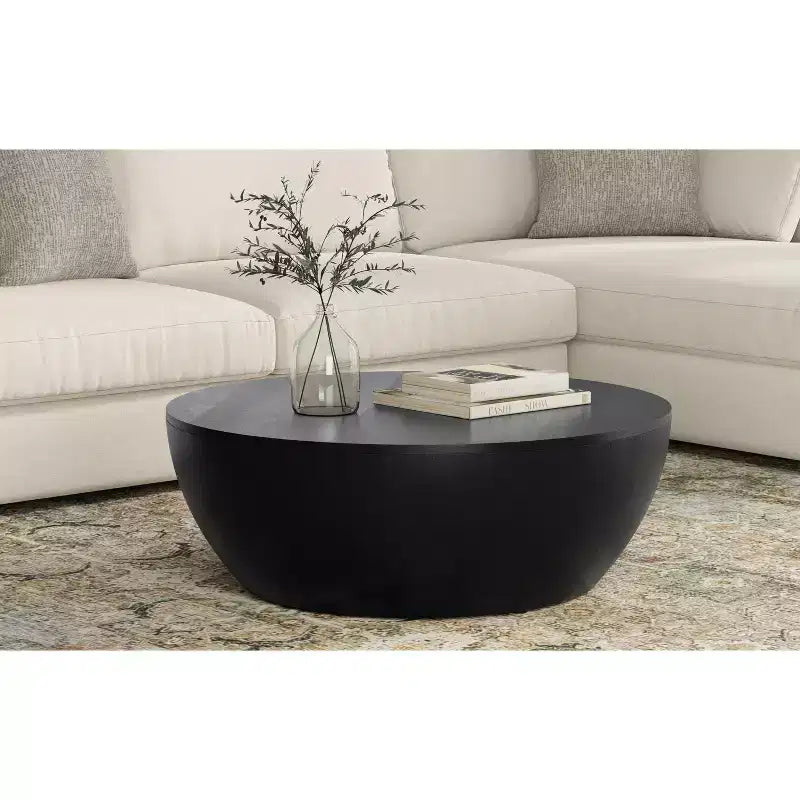 Table basse tambour industrielle moderne Keystone 34 pouces de large en manguier massif, assemblée