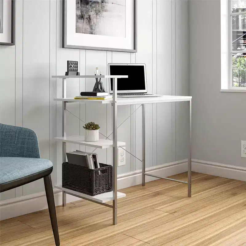 TUYOHW Bureau étudiant avec rangement latéral, bureau d'étude moderne avec plateau stratifié et structure métallique, plan de travail spacieux avec étagères pour devoirs, ordinateur portable, livres, blanc