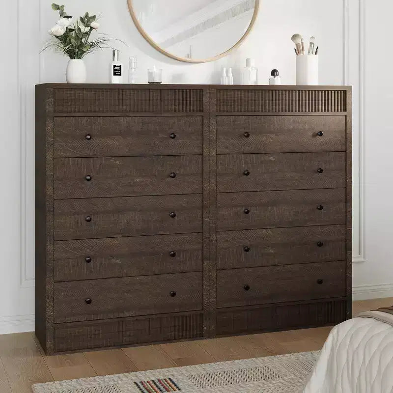 Commode haute Coolmee 5 tiroirs pour chambre, commode cannelée large 31,5 po, meuble de rangement moderne en bois pour chambre d'enfant, couloir, salon