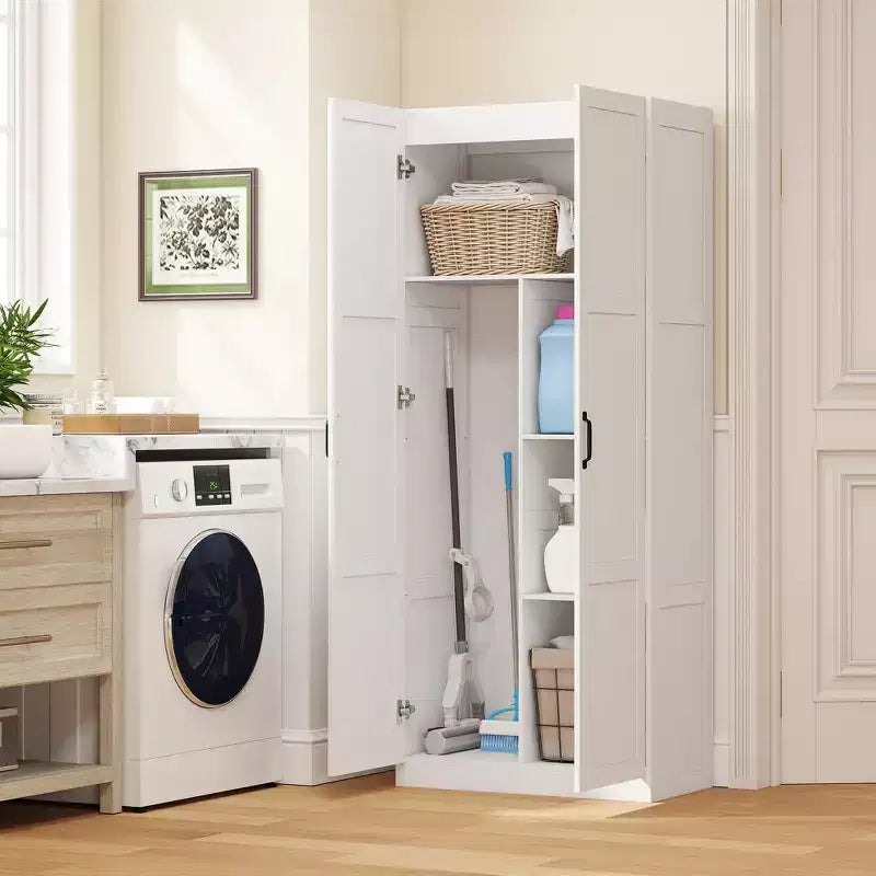 Garde-manger de cuisine haut HOMCOM 71 po avec charnières à fermeture douce, meuble de rangement garde-manger autoportant style ferme à étagères réglables