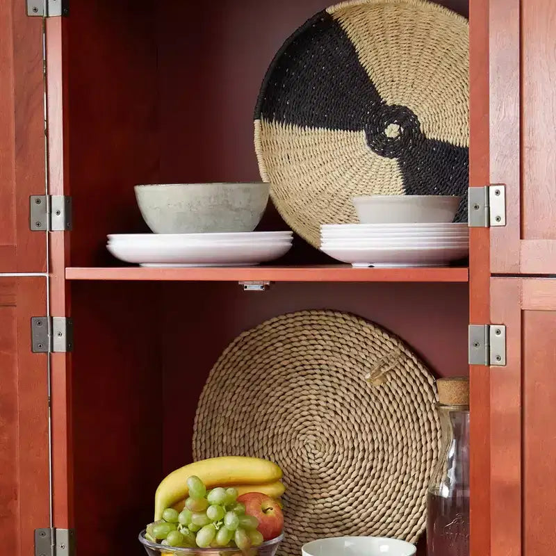 Armoire de rangement haute 72 pouces avec 8 portes et 4 étagères pour salon, cuisine ou bureau