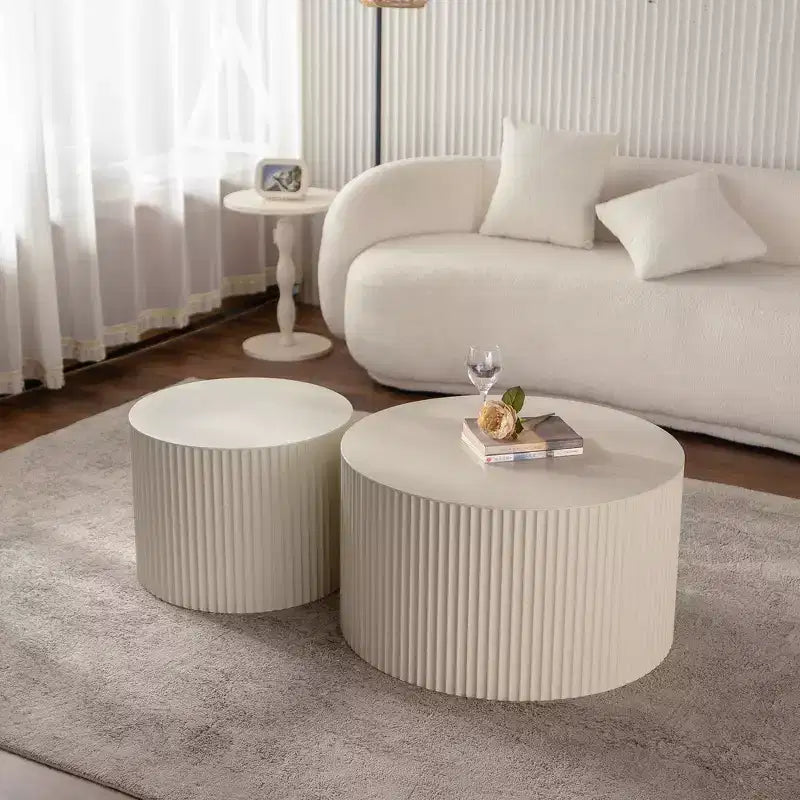 Lot de 2 tables d'appoint gigognes cylindriques beiges avec motif rayures ondulées pour salon ou chambre à coucher