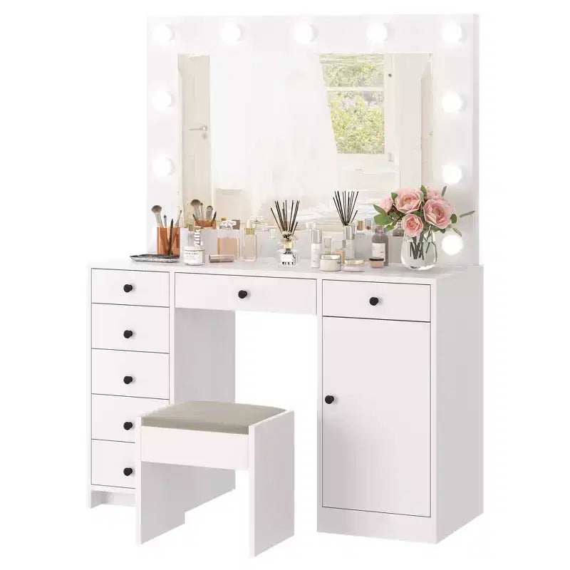Coiffeuse blanche avec miroir et lumière, table de maquillage avec station de charge, armoire à tiroirs de rangement, coiffeuse moderne en bois pour chambre