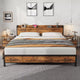 Cadre de lit King Size avec tête de lit de rangement, plateforme de lit King industrielle, pas besoin de sommier tapissier, assemblage facile, support de matelas - Marron rustique