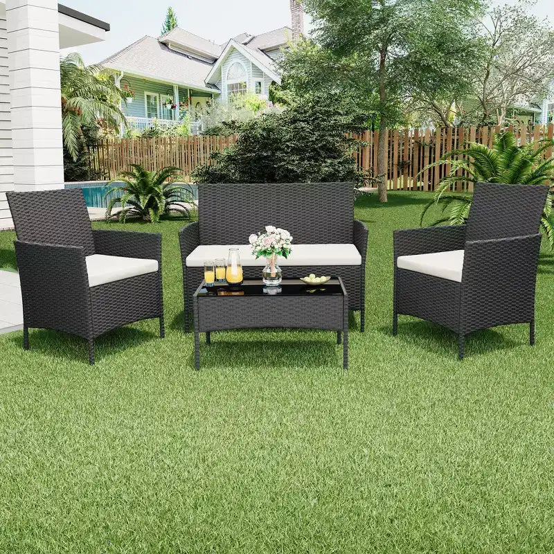 Ensemble de 4 meubles de patio, salon de jardin en rotin avec table basse, ensemble table et chaises d'extérieur pour arrière-cour et bord de piscine, noir et beige