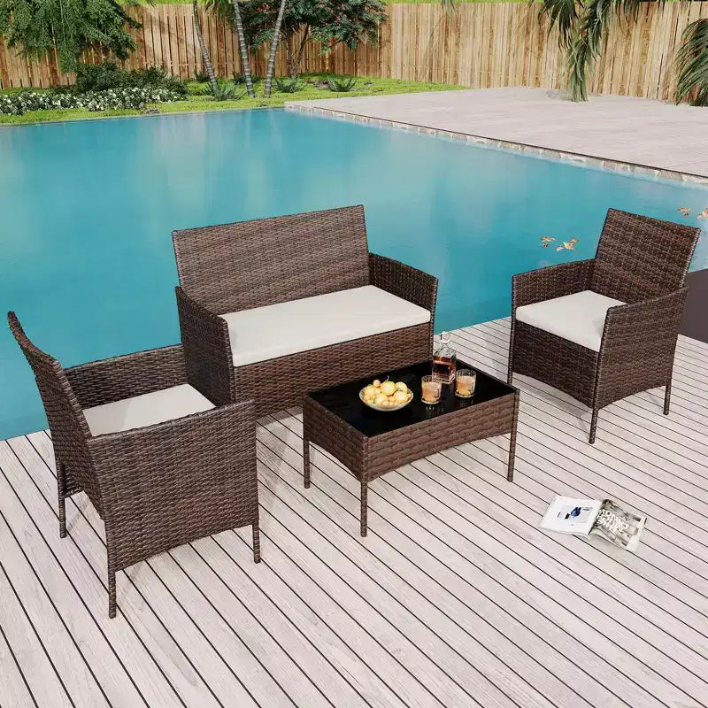 Ensemble de 4 meubles de patio, salon de jardin en rotin avec table basse, ensemble table et chaises d'extérieur pour arrière-cour et bord de piscine, noir et beige