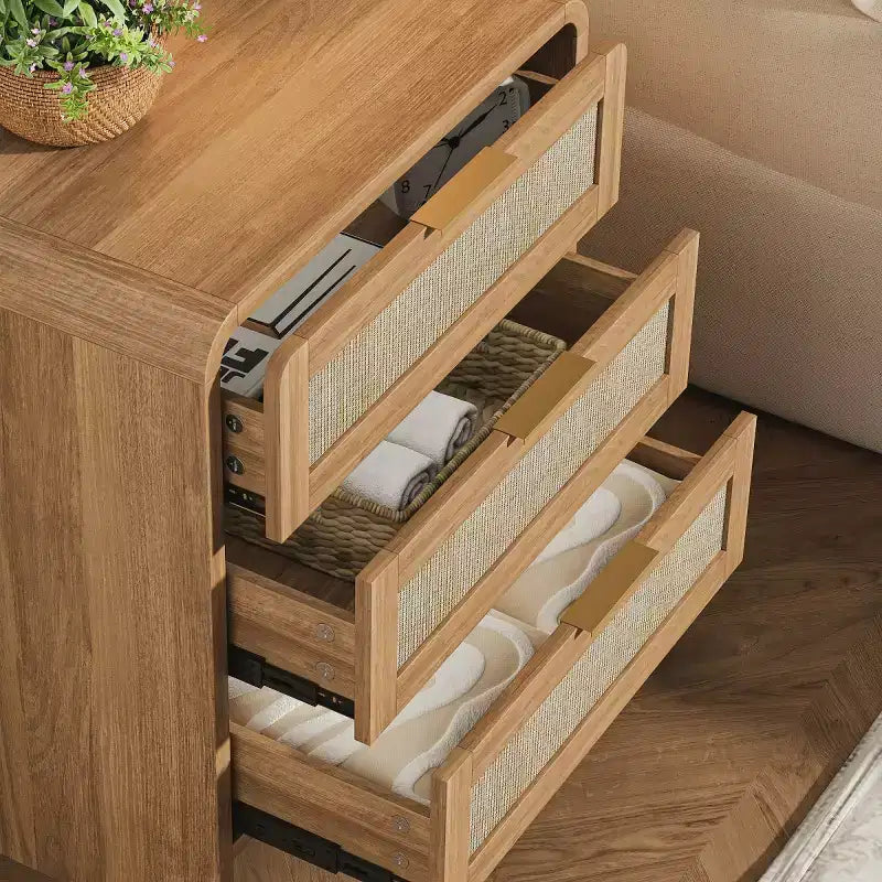 Lot de 2 tables de chevet en rotin à 3 tiroirs, tables de nuit galbées 22,8", meuble de rangement de chambre mid-century - Panipeachy