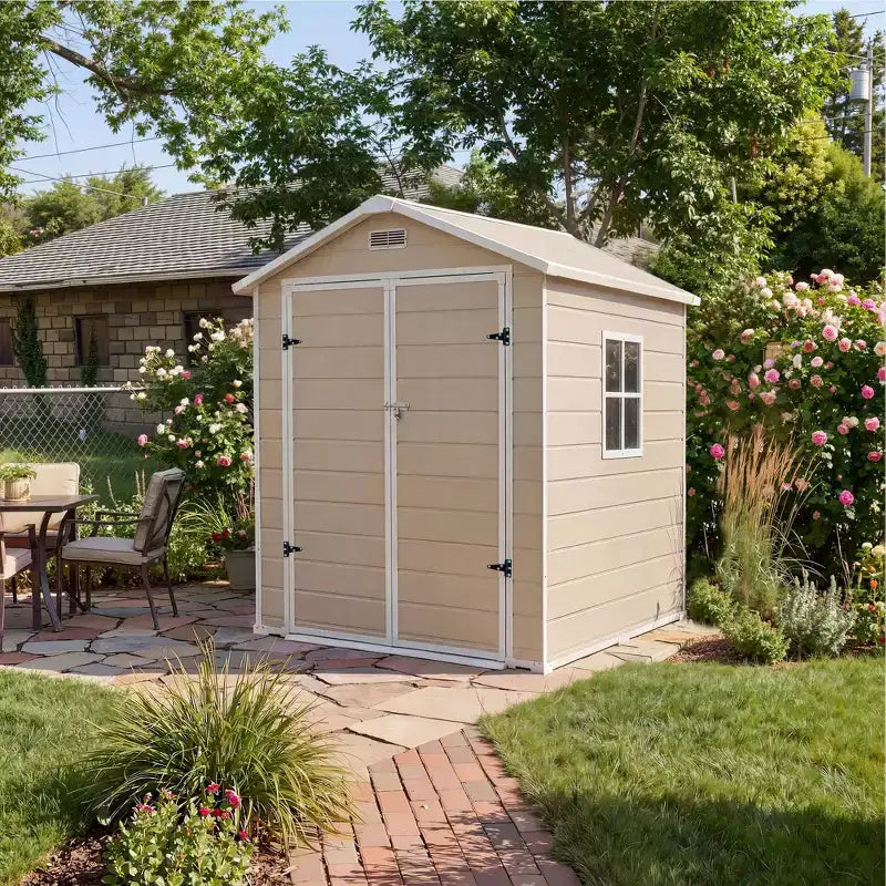 Abri de rangement extérieur en résine 6x4 pieds couleur bois naturel avec plancher, fenêtre, porte verrouillable, 2 aérations et toit en pente pour patio, jardin et rangement d'outils
