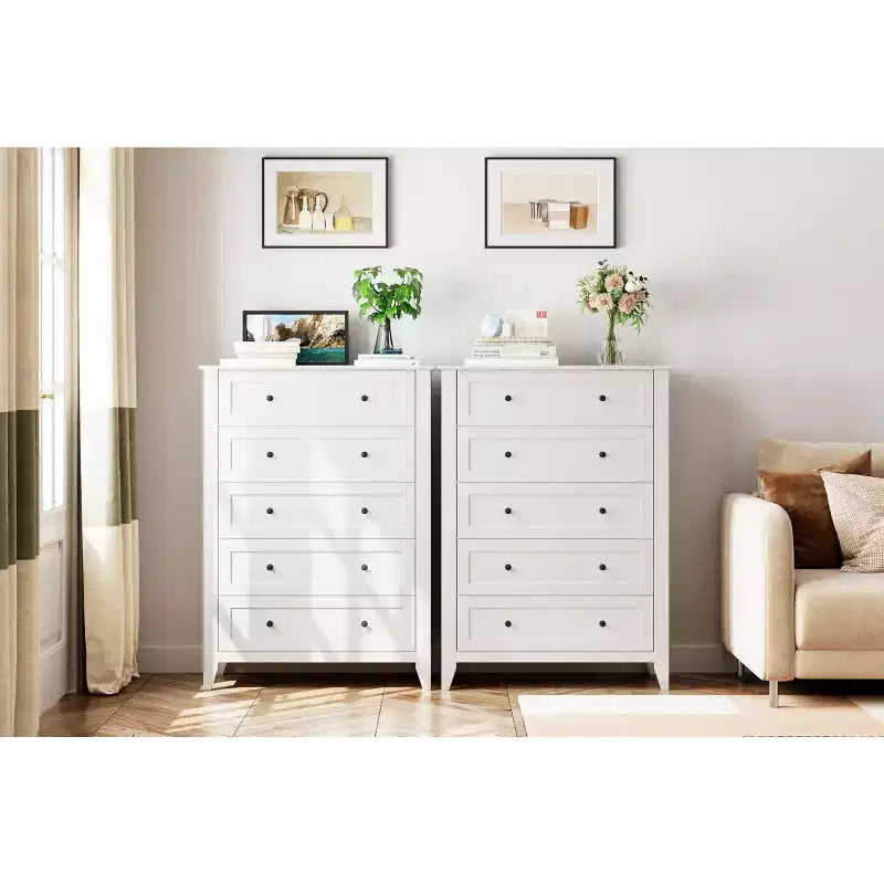 Commode 5 tiroirs pour chambre - haut coffre moderne en bois avec tiroirs profonds et boutons métalliques pour entrée, couloir